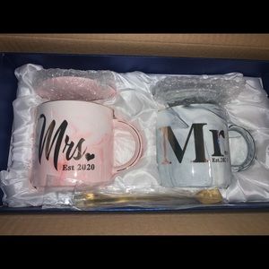 6pc Anniversary Gift Set “est.2020”